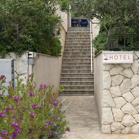 Hotel More فندق 3*
