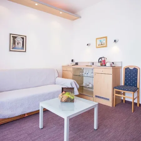 Hotel More 3* Split