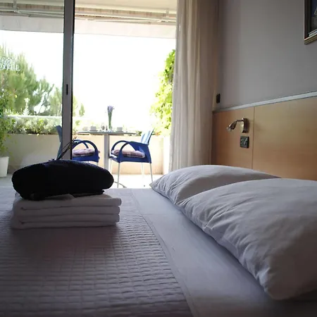 Hotel More 3* Спліт